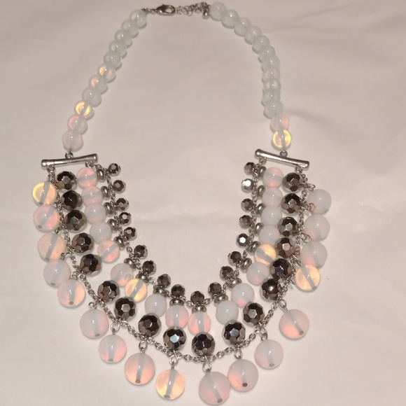Traci Lynn Moonstone & Borealis Beaded Bib Necklace! - Picture 3 of 4